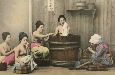 Waschhaus in Japan, um 1880 (handkoloriertes Albumin-Foto) von Unknown